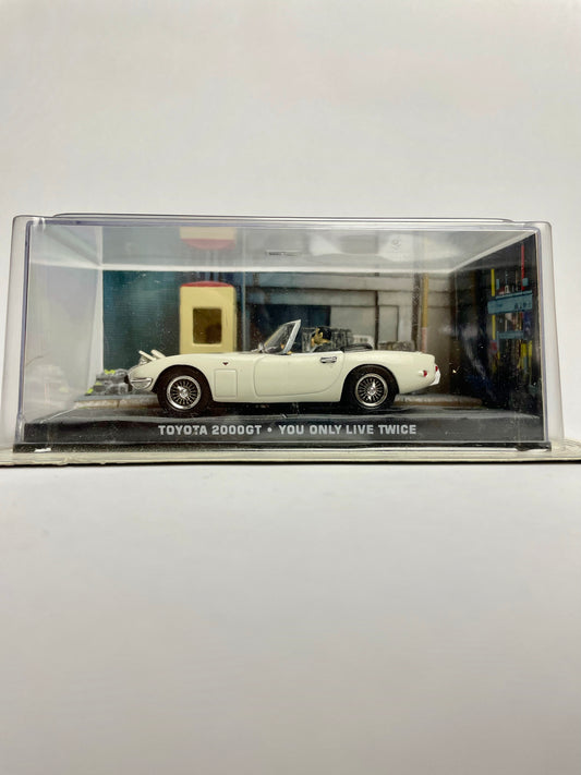 James Bond 007 Toyota 2000GT (You ONLY Live Twice) Scale 1:43