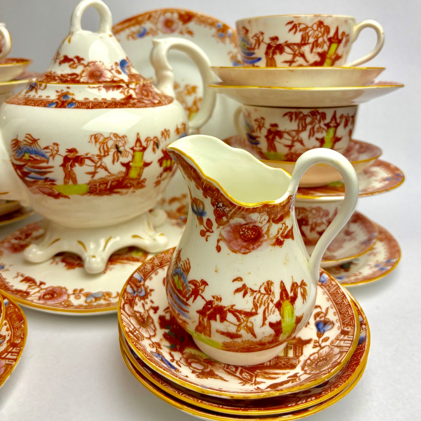 Rare Georgian Hilditch & Sons Chinoiserie 33 piece porcelain tea set