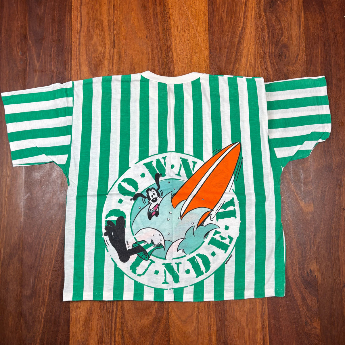 Vintage Disney Goofy Down Under Surf T-Shirt back