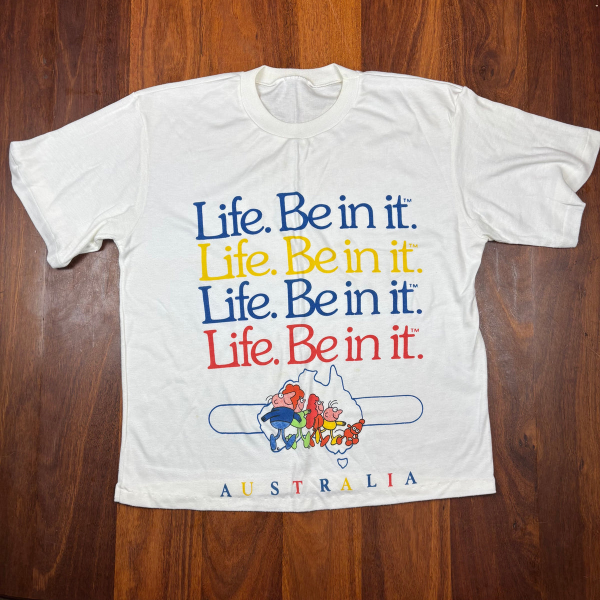 Vintage Life. Be In It. Australia T-Shirt front