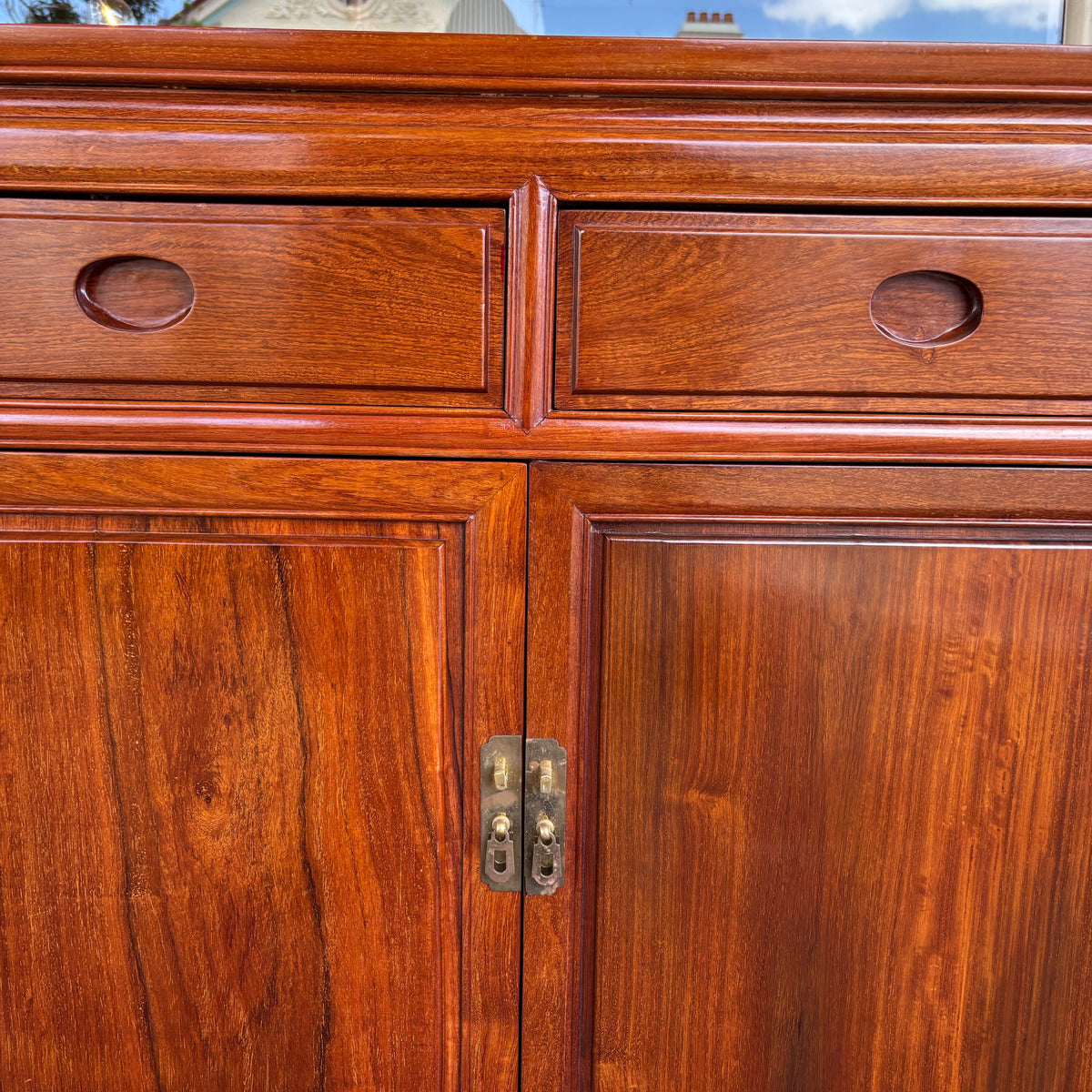 Chinese-Style Rosewood Sideboard with Four Doors and Four Drawers