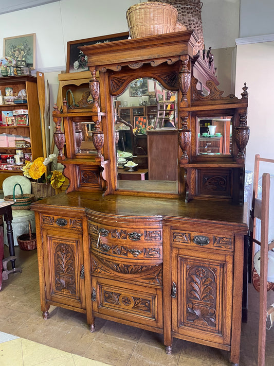 Victorian English Oak Mirror-back Bowfront Sideboard