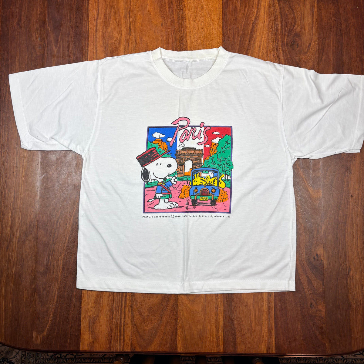 Vintage Peanuts Snoopy Paris T-Shirt front