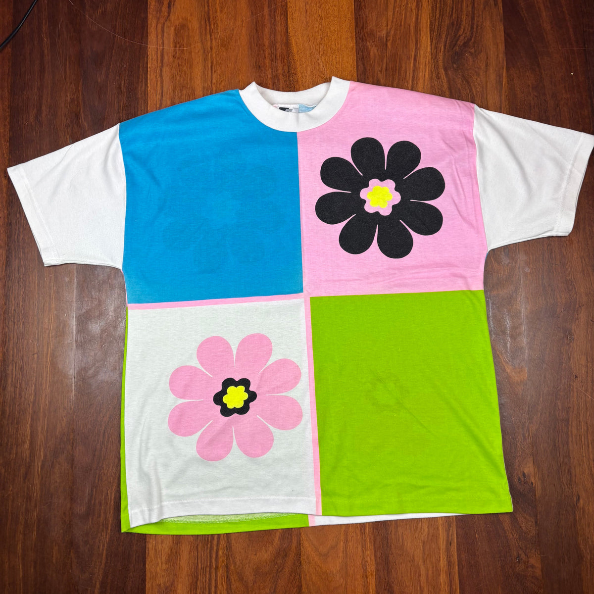 Vintage 1980s Colour Block Floral T-Shirt back