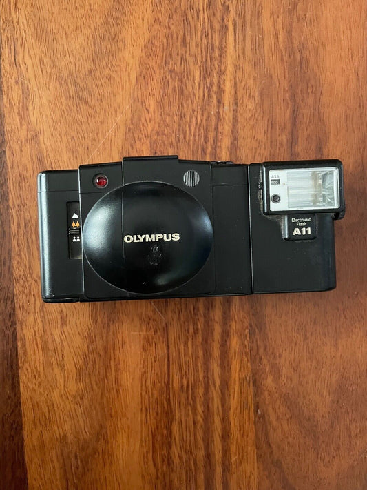 OLYMPUS XA2 Point & Shoot 35mm Rangefinder Film Camera + A11