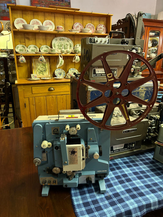 16mm sound film projector Hokushin SC-10