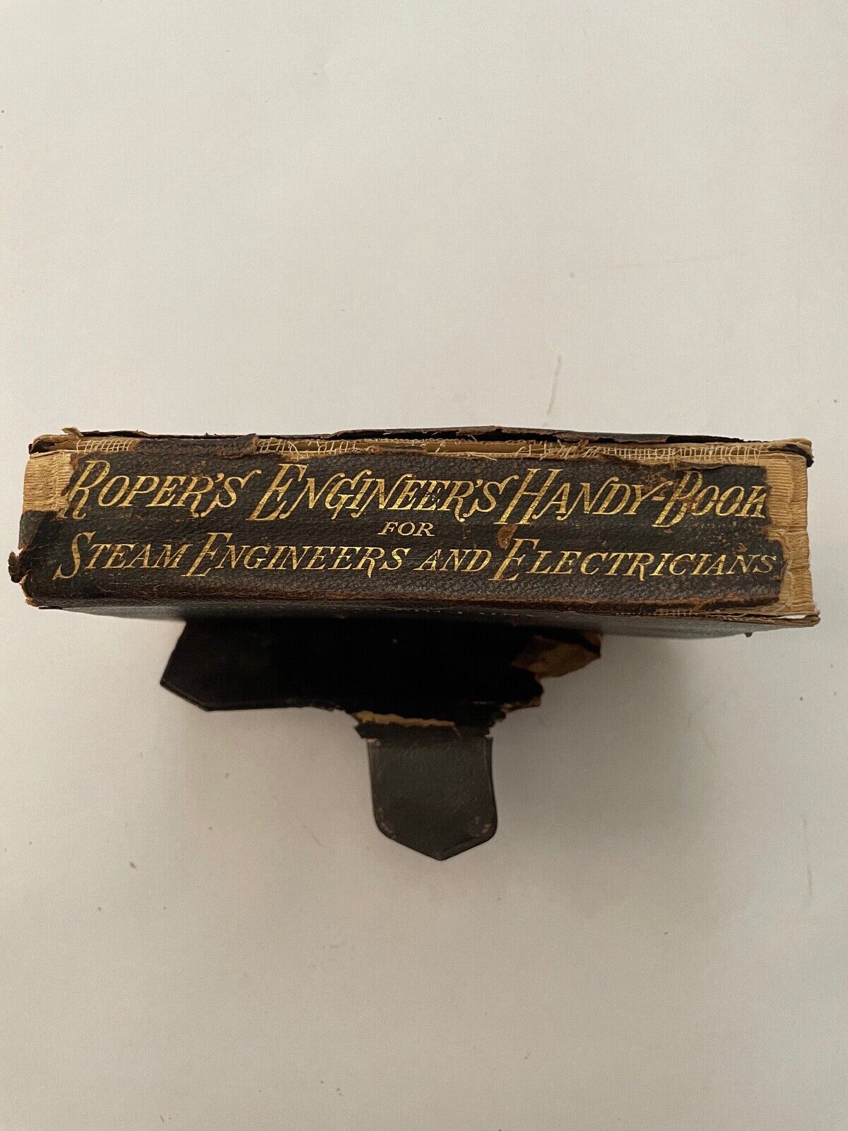 Roper's Engineer's Handy-Book for Steam Engineers and Electricians