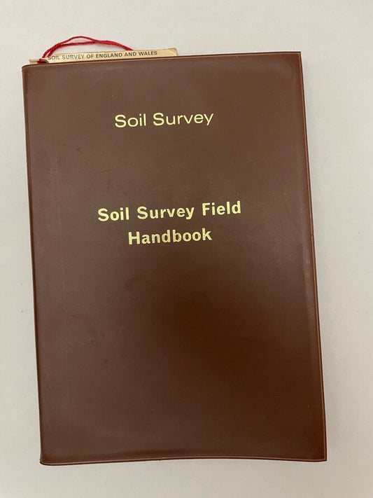 Soil survey field handbook: Describing and sampling soil profiles (Technical mon