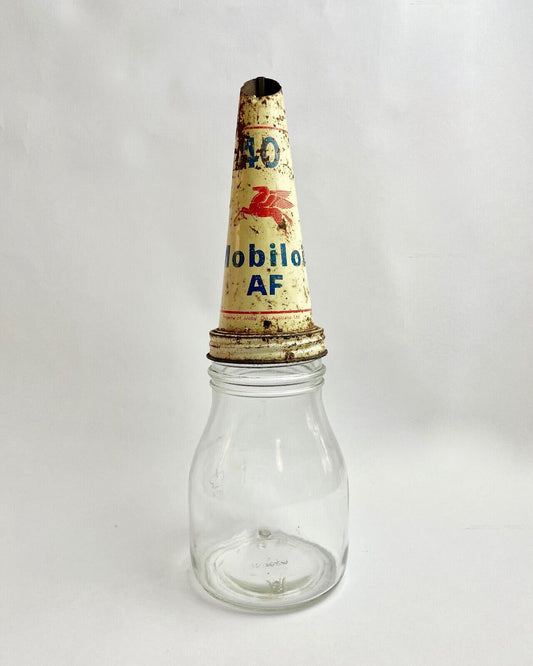 Mobiloil Vacuum Oil Co. Genuine Vintage Tin Oil Bottle Top40 AF  & Pint Bottle