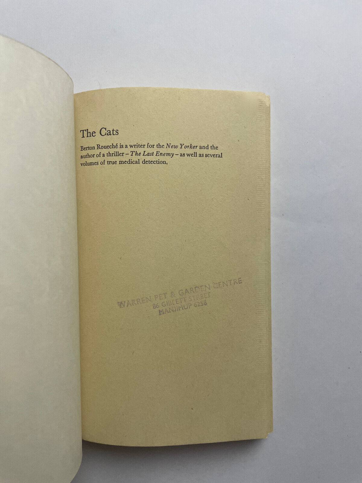 The Cats by Berton Roueche Pan Edition