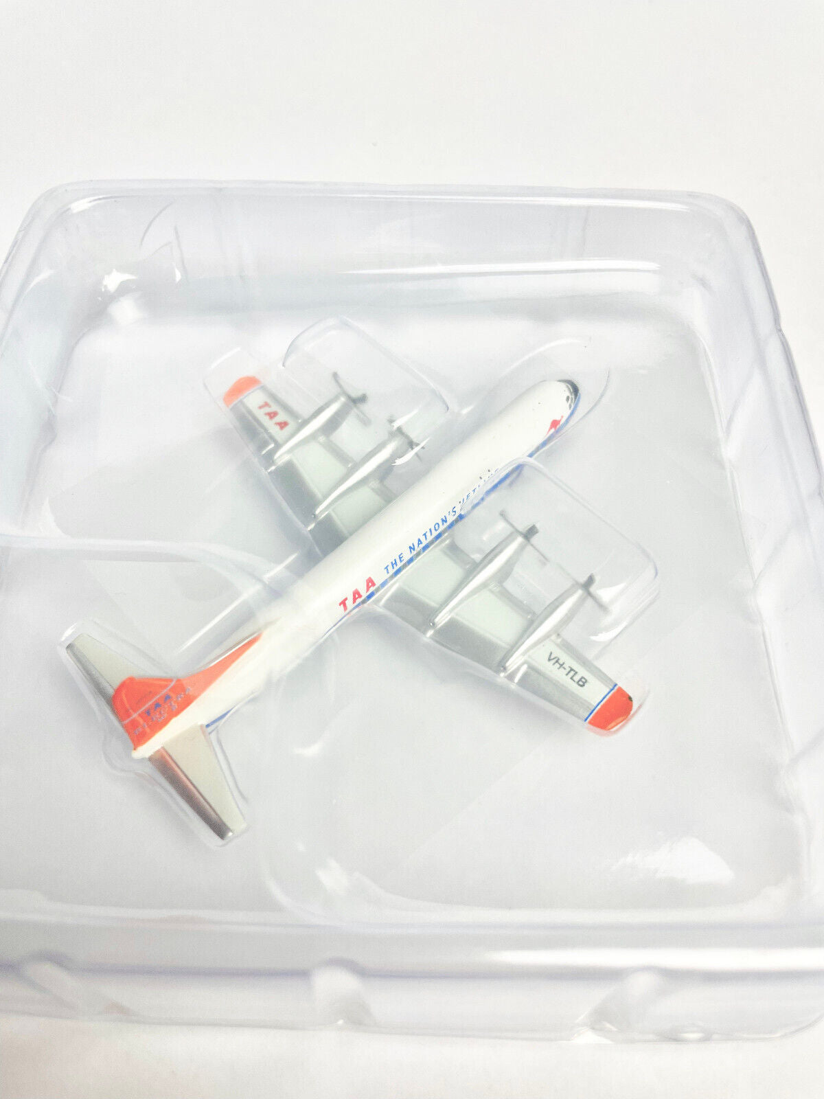 TAA Trans Australia Lockheed L-188A 1:400 Model